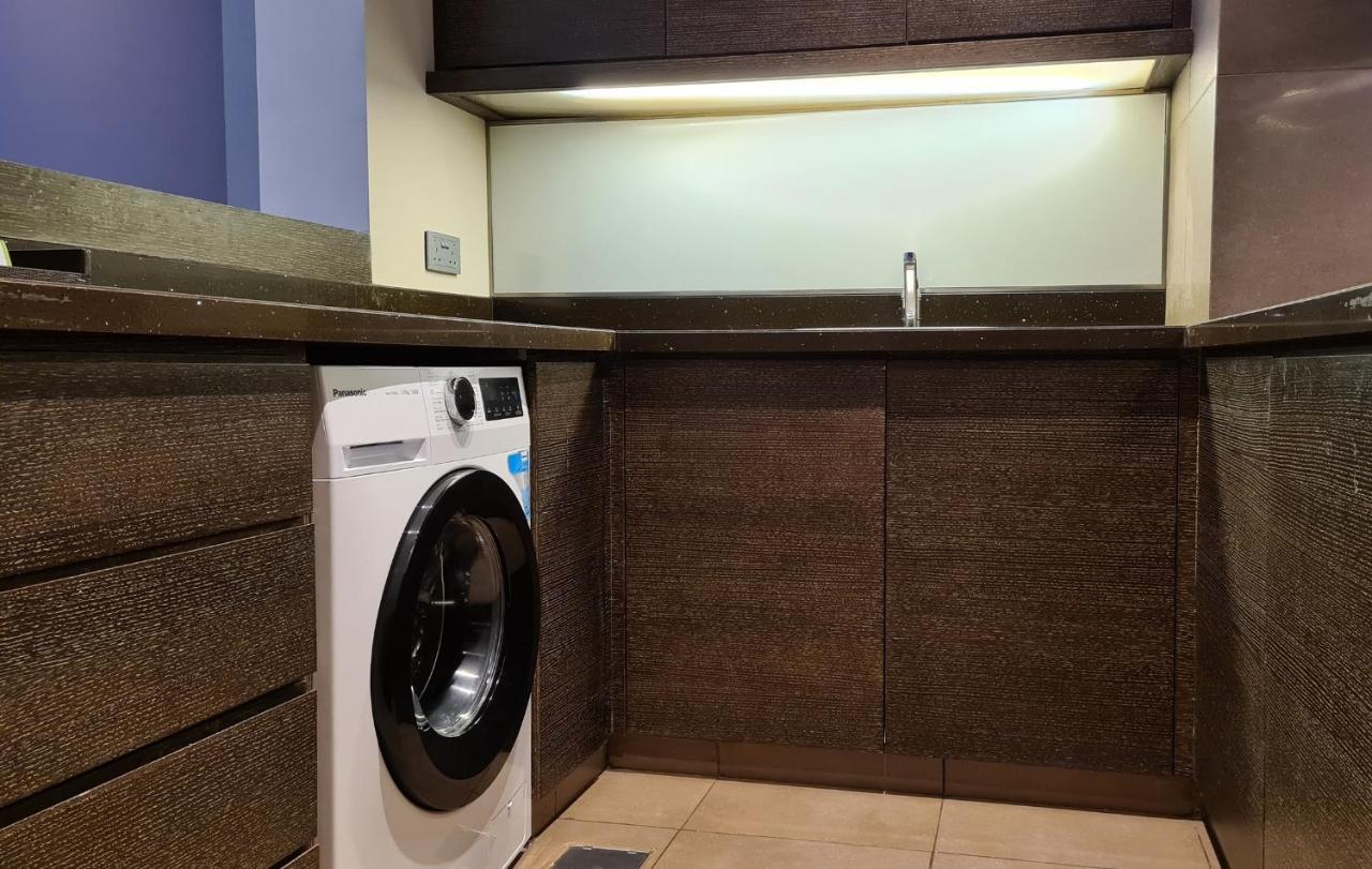 Four Points By Sheraton El Ayn Dış mekan fotoğraf A laundry room
