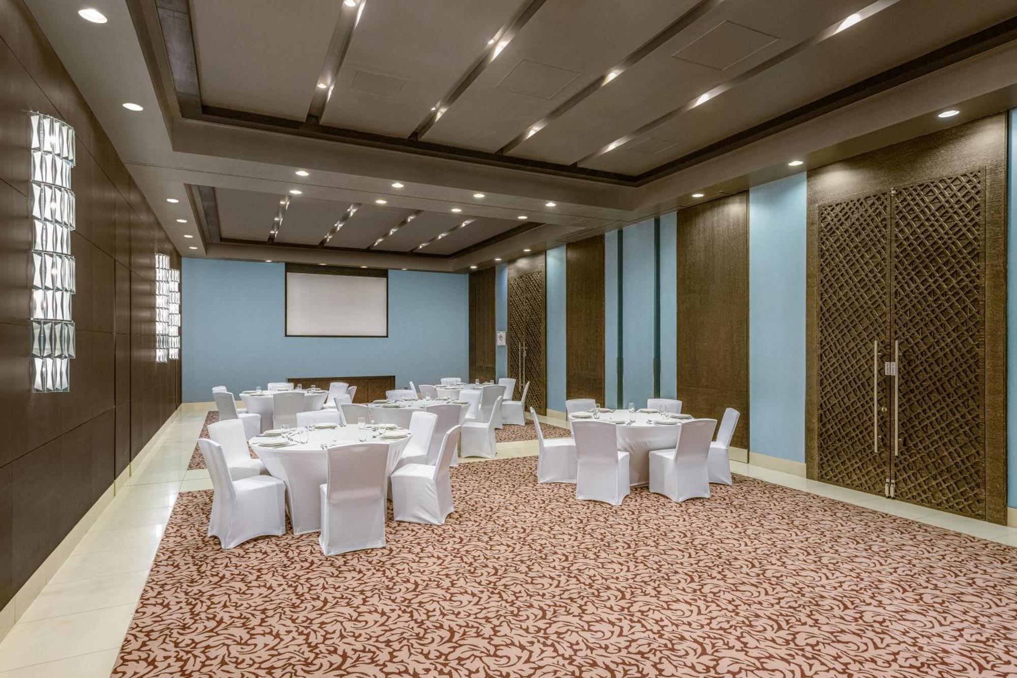 Four Points By Sheraton El Ayn Dış mekan fotoğraf Meeting room