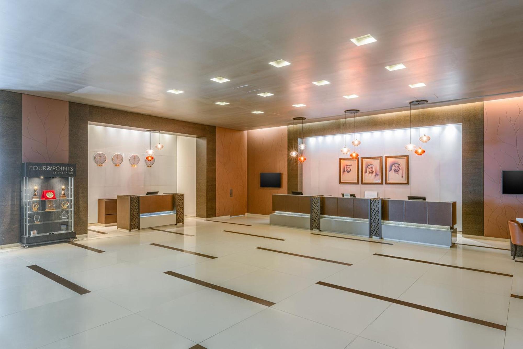 Four Points By Sheraton El Ayn Dış mekan fotoğraf Lobby