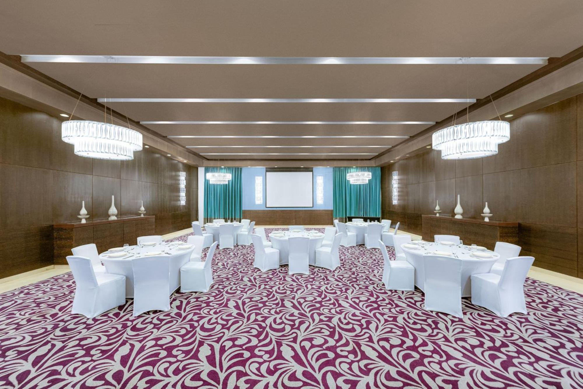 Four Points By Sheraton El Ayn Dış mekan fotoğraf Meeting room